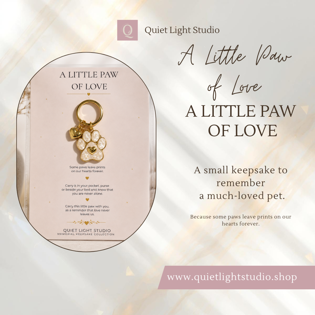 Pet Memorial Keyring Australia | A Little Paw of Love